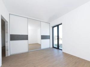 Prodej rodinného domu, Mukařov, 125 m2