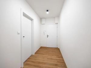 Prodej bytu 3+kk, Praha - Strašnice, Nučická, 72 m2