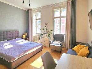 Pronájem bytu 1+kk, Praha - Žižkov, Víta Nejedlého, 30 m2