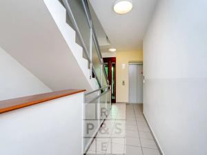 Pronájem bytu 2+kk, Praha - Řepy, Čistovická, 67 m2