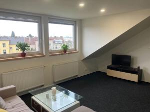 Pronájem bytu 2+kk, Jihlava, Mahlerova, 55 m2