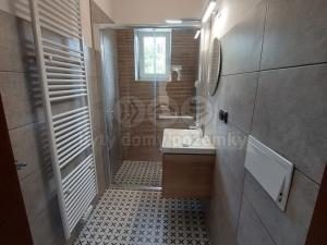 Pronájem bytu 2+1, Krnov - Pod Bezručovým vrchem, Petrovická, 66 m2