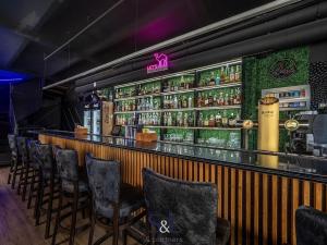 Pronájem obchodního prostoru, Liberec, Mariánská, 250 m2