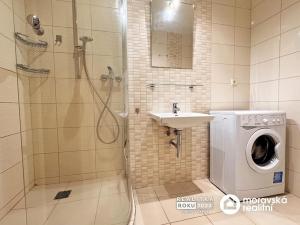 Pronájem bytu 1+1, Ivančice, Okružní, 35 m2
