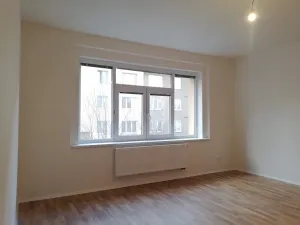 Pronájem bytu 3+kk, Praha - Břevnov, Bělohorská, 57 m2