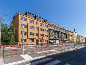 Pronájem bytu 3+kk, Praha - Břevnov, Bělohorská, 57 m2
