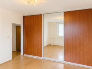 Pronájem bytu 1+1, Brno - Komín, Absolonova, 35 m2