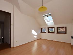 Pronájem rodinného domu, Praha - Libuš, Nad šejdrem, 252 m2
