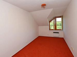 Pronájem rodinného domu, Praha - Libuš, Nad šejdrem, 252 m2