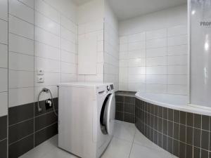 Prodej bytu 3+1, Brno, Sevastopolská, 70 m2