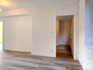 Pronájem bytu 3+kk, Praha - Hlubočepy, Pod Žvahovem, 97 m2