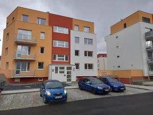 Pronájem bytu 1+kk, Praha - Černý Most, Dobrovolného, 39 m2