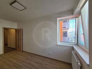 Pronájem bytu 3+kk, České Budějovice, Riegrova, 68 m2