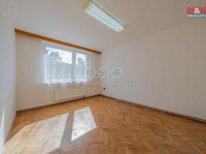 Prodej bytu 3+1, Vsetín, U Bečvy, 75 m2