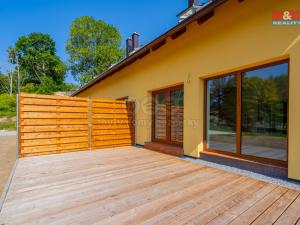 Prodej bytu 3+kk, Černá v Pošumaví - Bližná, 83 m2