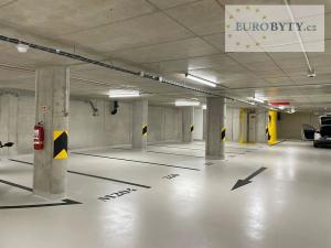 Pronájem bytu 2+kk, Praha - Modřany, Československého exilu, 65 m2