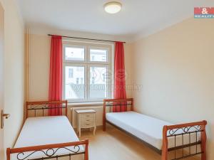 Prodej bytu 3+kk, Karlovy Vary, Jugoslávská, 71 m2