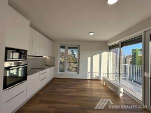 Pronájem bytu 1+kk, Otrokovice, Moravní, 27 m2