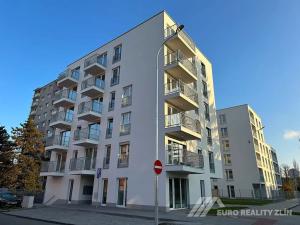 Pronájem bytu 1+kk, Otrokovice, Moravní, 27 m2