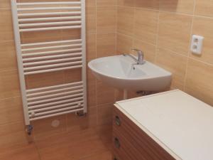 Pronájem bytu 3+1, Zlín - Prštné, Svat. Čecha, 75 m2