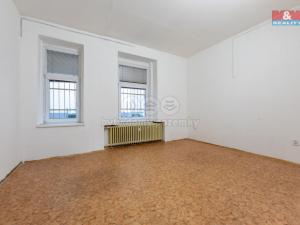Pronájem obchodního prostoru, Karlovy Vary, Dr. Davida Bechera, 76 m2