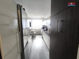 Pronájem bytu 4+1, Ústí nad Labem - Krásné Březno, V Oblouku, 74 m2