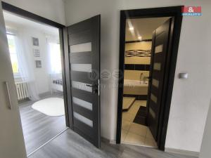 Pronájem bytu 4+1, Ústí nad Labem - Krásné Březno, V Oblouku, 74 m2