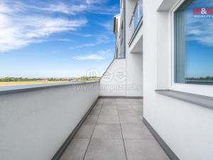 Prodej bytu 2+kk, Uherské Hradiště - Vésky, Na Dědině, 84 m2