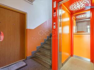 Prodej bytu 3+1, Karlovy Vary - Stará Role, Dvořákova, 83 m2