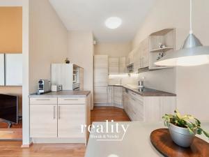 Pronájem bytu 2+kk, Jihlava, Za Prachárnou, 55 m2