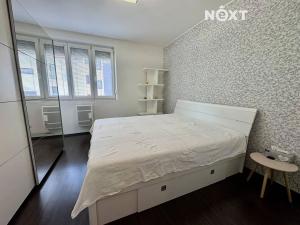 Pronájem bytu 2+kk, České Budějovice, Rudolfovská tř., 54 m2
