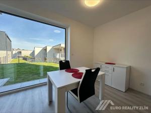Pronájem bytu 2+kk, Zlín, 52 m2
