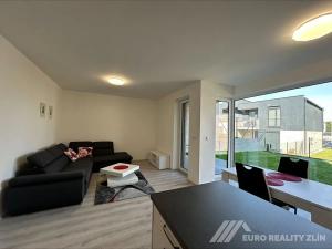 Pronájem bytu 2+kk, Zlín, 52 m2