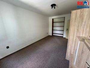 Pronájem bytu 3+1, Dobrovice, Družstevní, 85 m2
