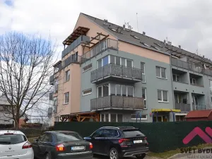 Pronájem bytu 2+kk, Praha - Kbely, Pod Nouzovem, 41 m2