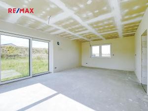 Prodej rodinného domu, Lužany, 153 m2