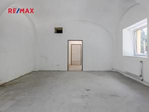 Prodej obchodního prostoru, Zbiroh, Líšenská, 700 m2