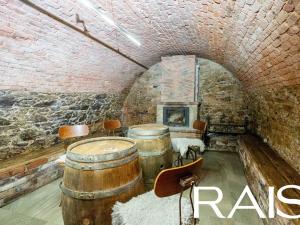 Prodej restaurace, Znojmo, 687 m2