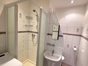 Pronájem bytu 1+1, Praha - Letňany, Tupolevova, 31 m2