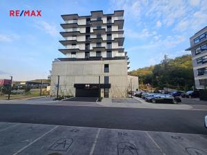 Pronájem bytu 2+kk, Praha - Modřany, Československého exilu, 50 m2