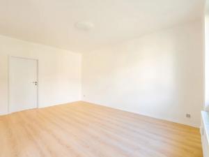 Prodej bytu 2+kk, Vrané nad Vltavou, Nádražní, 57 m2