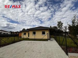 Pronájem rodinného domu, Stochov, Krátká, 88 m2
