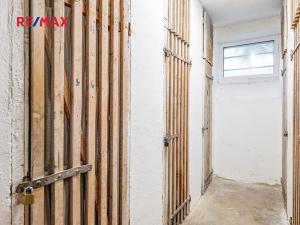 Prodej bytu 2+kk, Praha - Hloubětín, Poděbradská, 51 m2