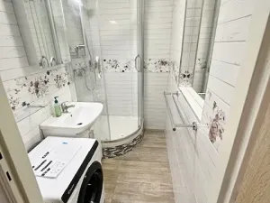 Pronájem bytu 2+kk, Praha, Ke Kateřinkám, 42 m2