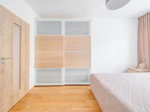 Prodej bytu 3+1, Praha - Hlubočepy, Pražského, 71 m2