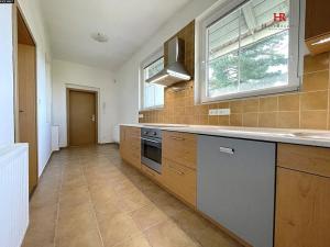 Pronájem bytu 3+1, Bystřice, Kostelní, 79 m2