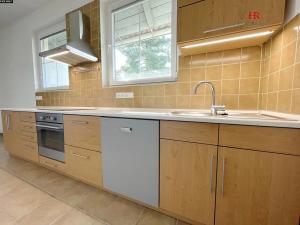 Pronájem bytu 3+1, Bystřice, Kostelní, 79 m2