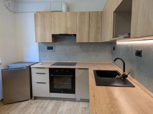 Pronájem bytu 2+1, Otrokovice, Kpt. Nálepky, 64 m2