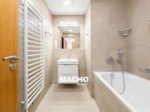 Pronájem bytu 2+kk, Praha - Michle, Michelská, 62 m2
