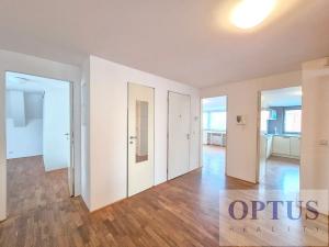 Pronájem bytu 4+1, Praha - Vinohrady, Benešovská, 140 m2